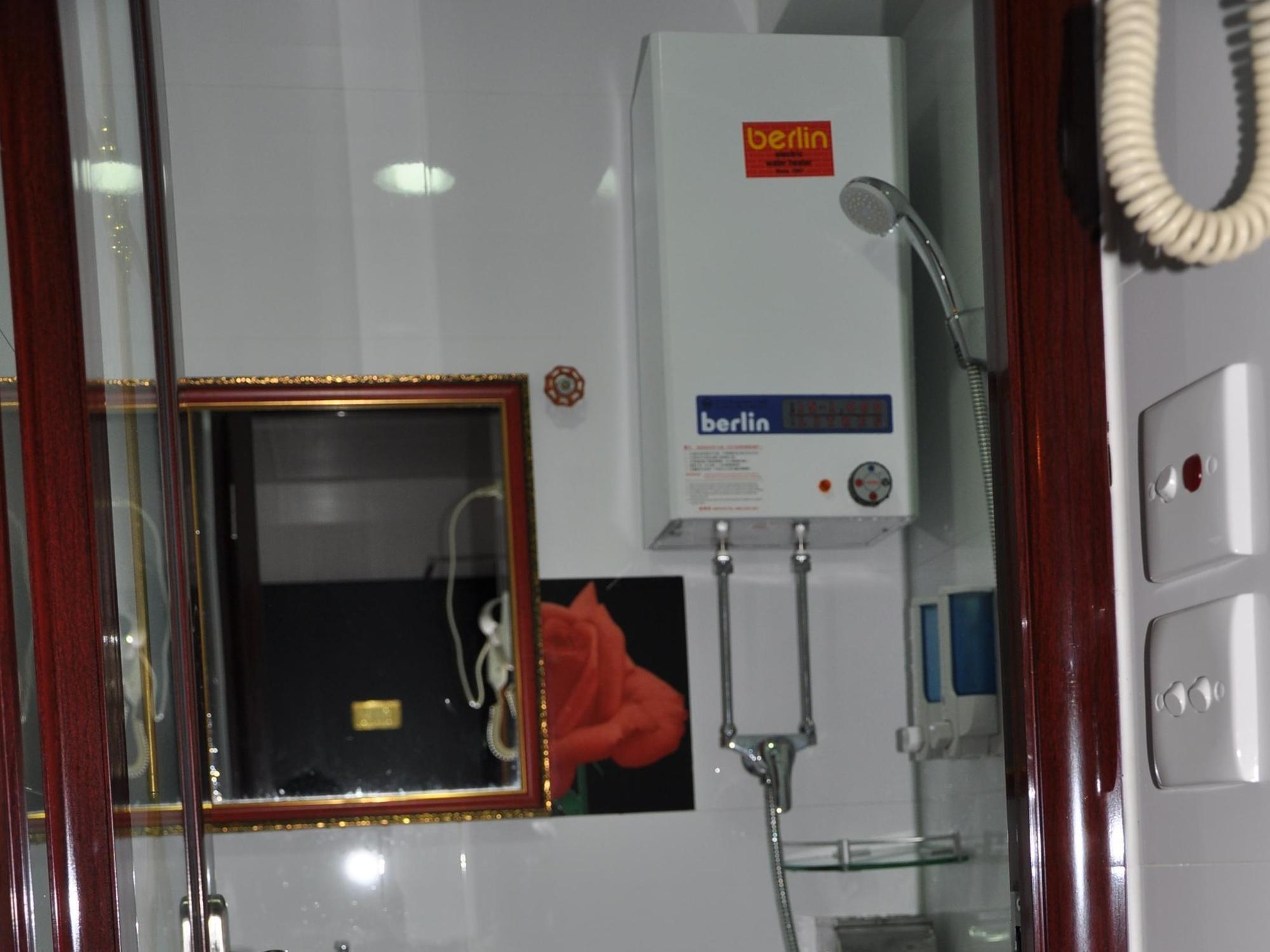 Guangzhou Guest House Tsim Sha Tsui  Экстерьер фото